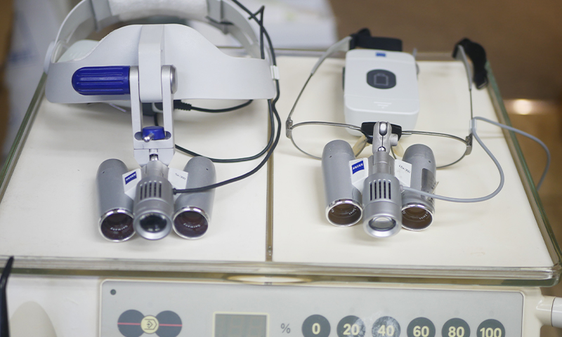 高倍率治療用ルーペ